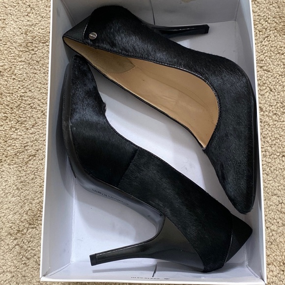 Calvin Klein Neila pony pointed toe heels - Picture 2 of 8
